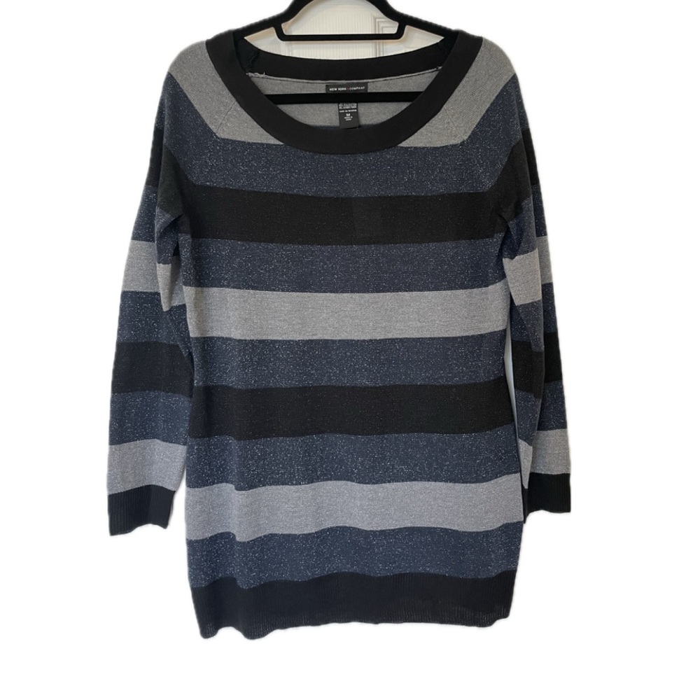 New York & Company Crew Neck Sweater